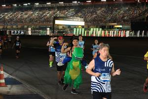 BIB: 
                            <button type="button" onclick="openModal(23799595)" class="btn btn-primary btn-sm float-right btn-popup" data-toggle="modal" data-target=".modal-high-quality">
                        <i class="fas fa-shopping-cart"></i> Add to Cart
                    </button>
                                            <button type="button" onclick="isThisMe(23799595, true)" class="btn btn-success btn-sm float-right btn-popup btn-isme hidden" data-toggle="tooltip" data-placement="bottom" title="นี่คือรูปของคุณใช่ไหม คลิกที่นี่เพื่อเอาเข้าอัลบั้ม">
                        <i class="fas fa-plus"></i> Add to album
                    </button>
                    <button type="button" onclick="isThisMe(23799595, false)" class="btn btn-warning btn-sm float-right btn-popup btn-isnotme hidden">
                        <i class="fas fa-ban"></i> Remove from album
                    </button>